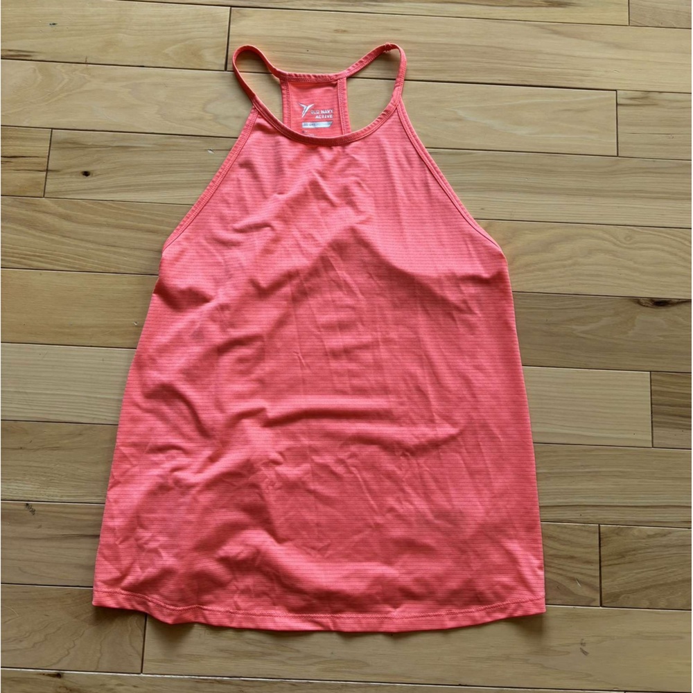 Old navy active go-dry tank top size small